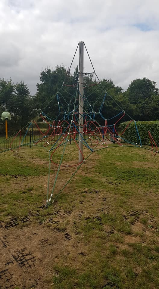 Bure park play area and nature reserve in Bicester