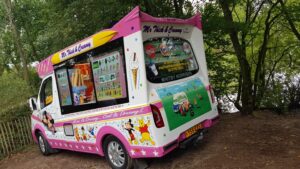 Ice cream van Ryton Pools 