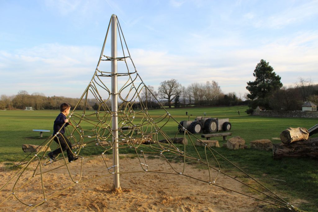 Combe Play Park 