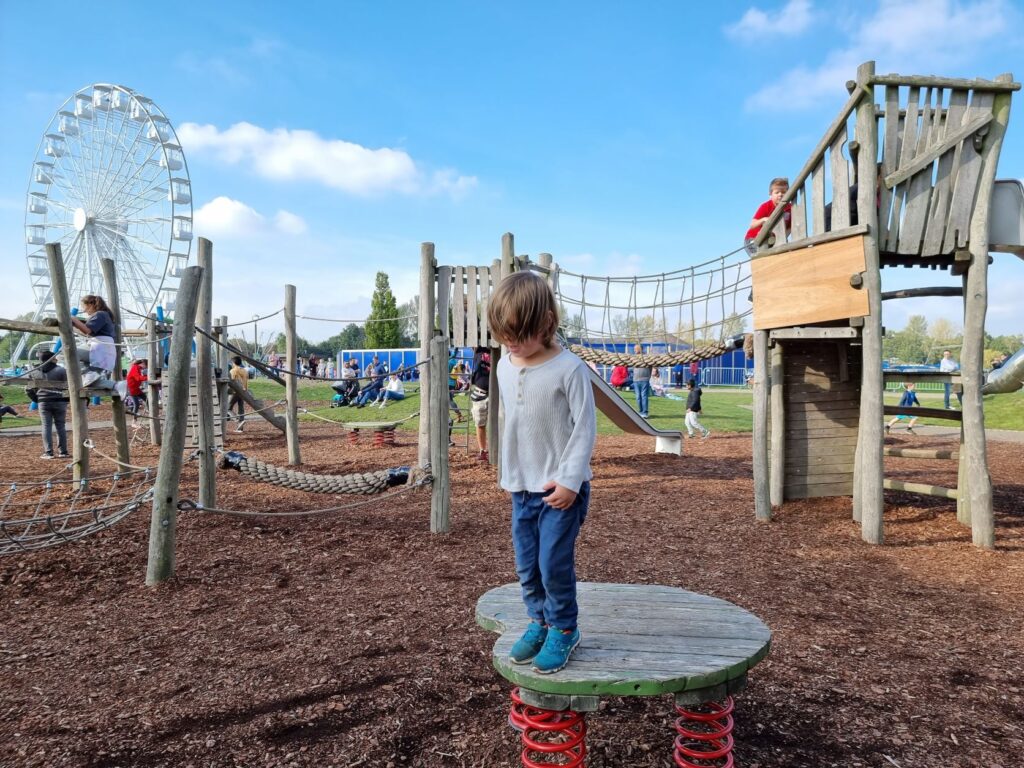 Milton keynes play area