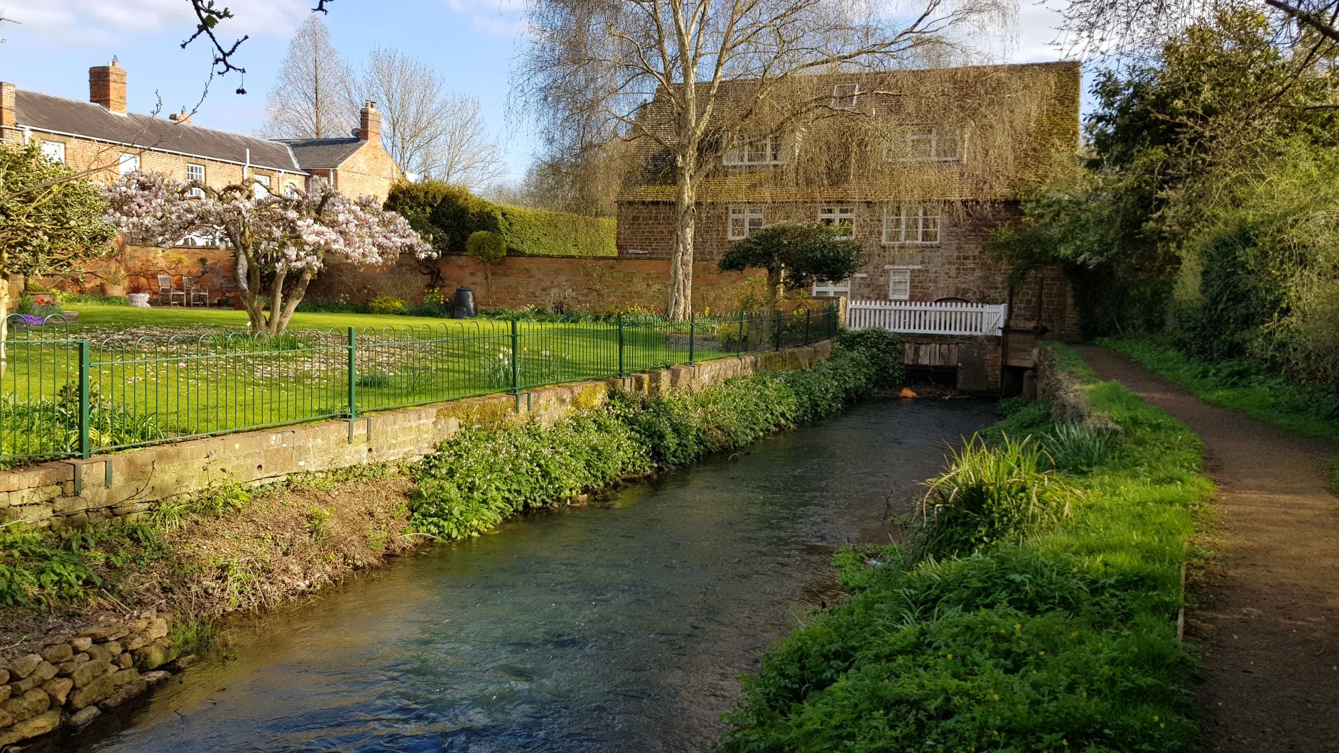 Adderbury A Simple, Stunning Free Day Out The Family Ticket