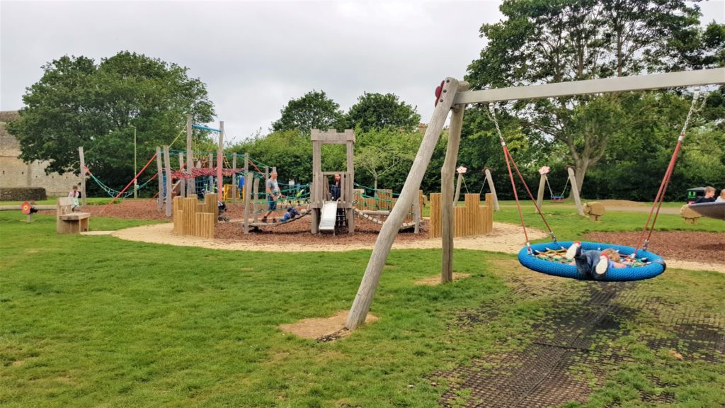 Oxlease play park 