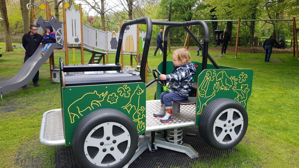 Daventry country park play area