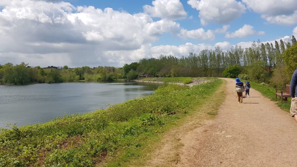 Daventry country park walk 