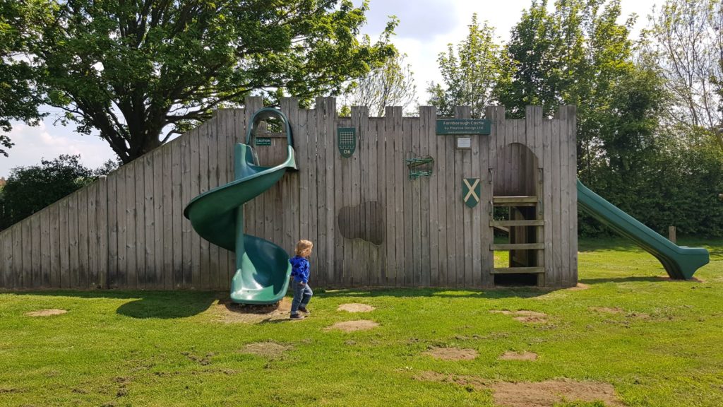 Farnborough village play park