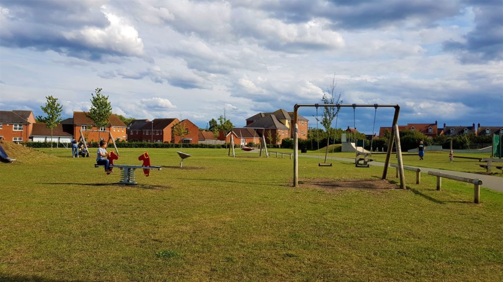 Buckingham park playground aylesbury 