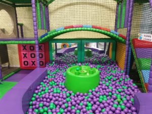 Ball pit 