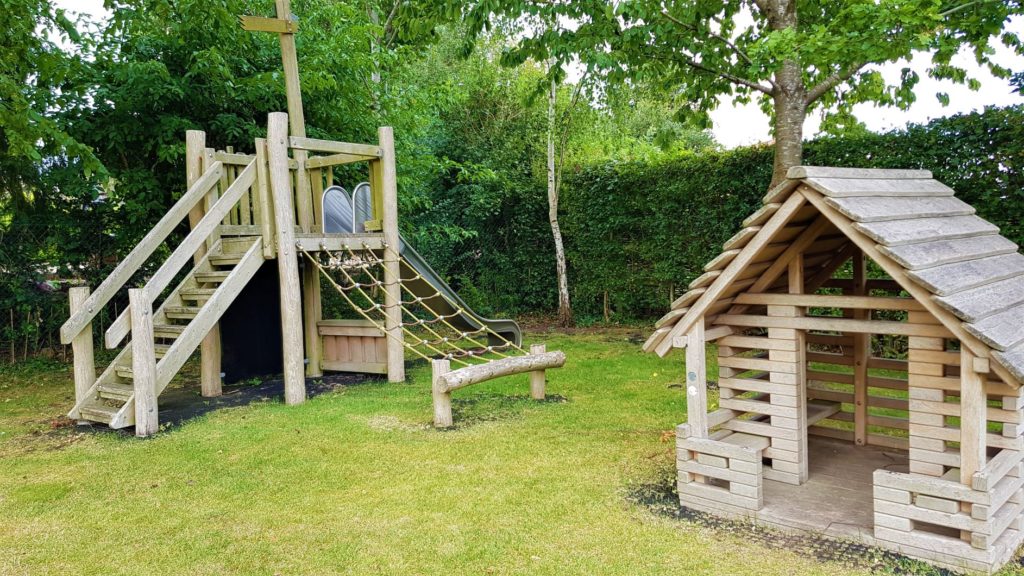 Weedon play park Aylesbury 