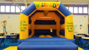 Whizzkidz bouncy castle 