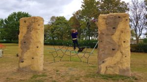 Spiders web cargo climbing wall 