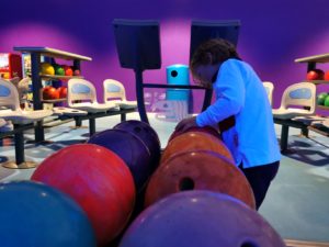 Choosing a bowling ball 