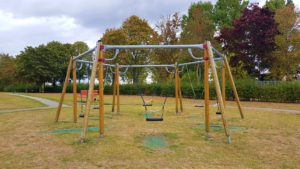 Circle of swings Thame 