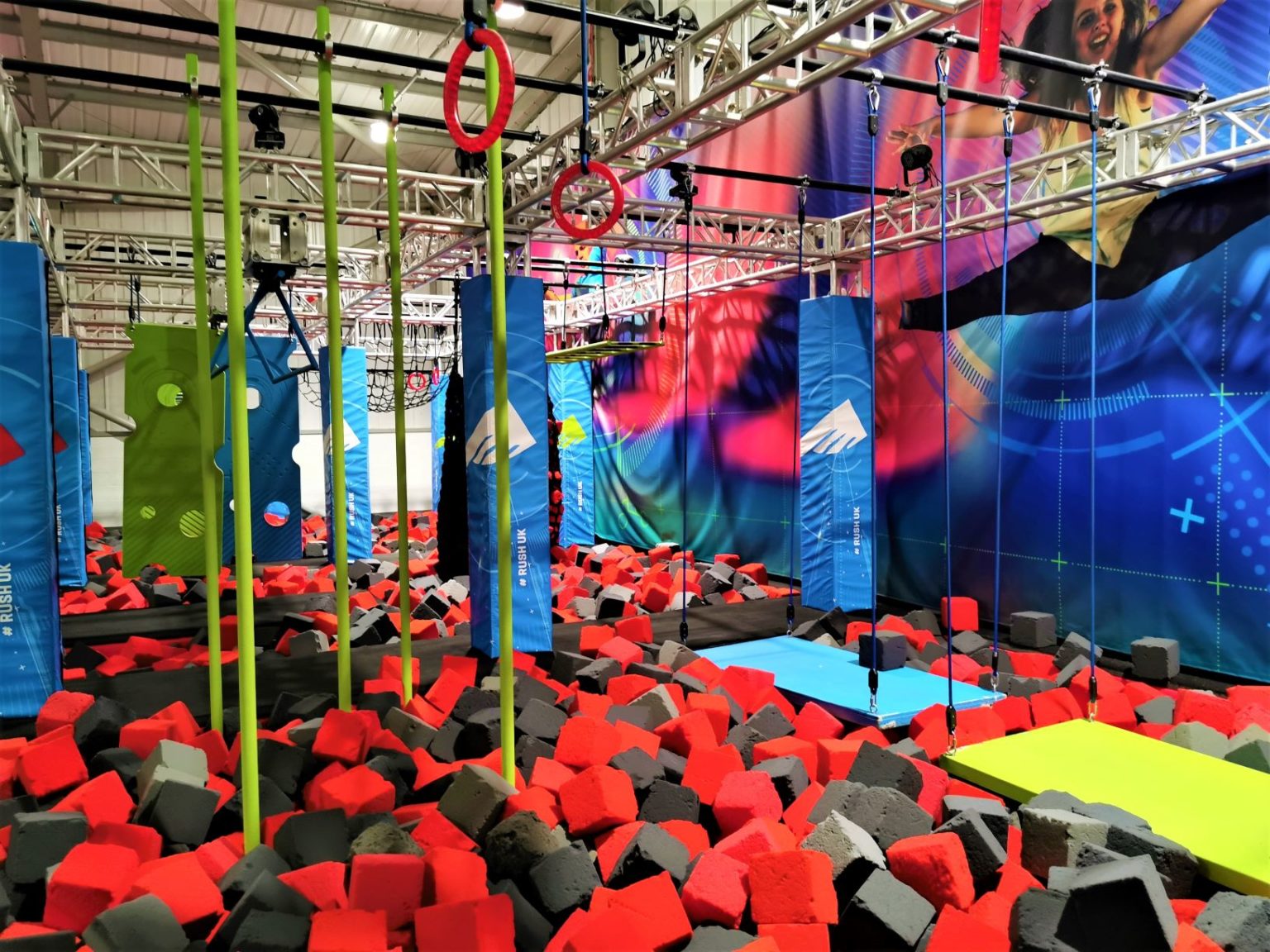 Rush Trampoline park High The Family Ticket