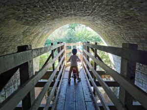 Milton keynes tunnel 