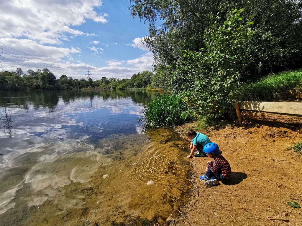 Leighton buzzard lake 