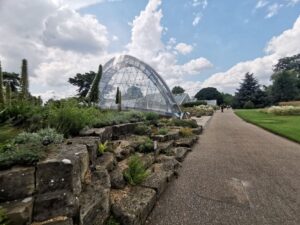 Botanical gardens 