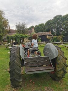 Pubs with play areas oxfordshire
