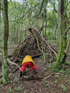 Oxfordshire Den building 